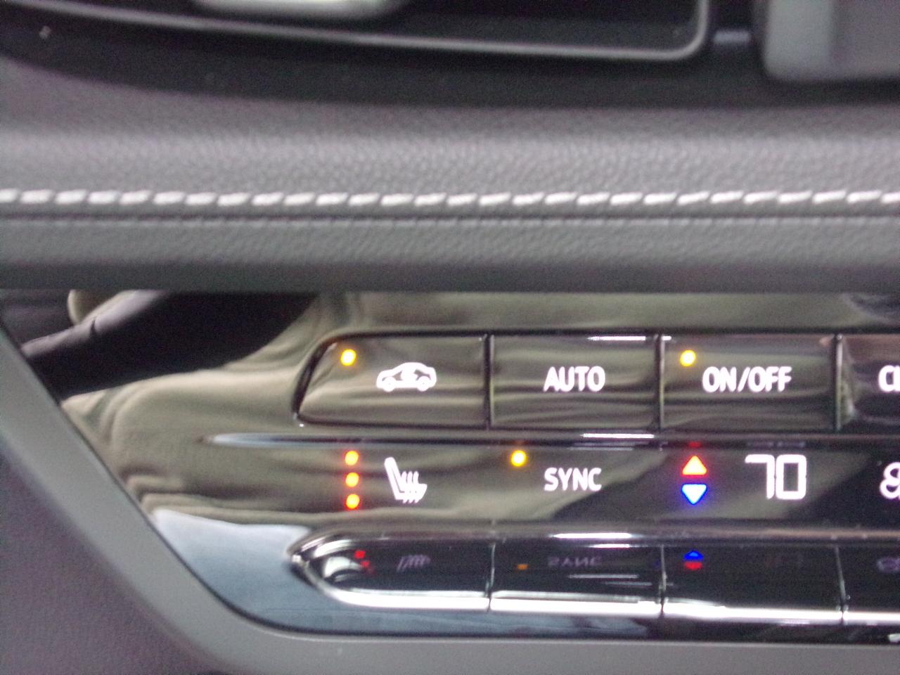 Buick Envision FWD 4dr Essence 2023