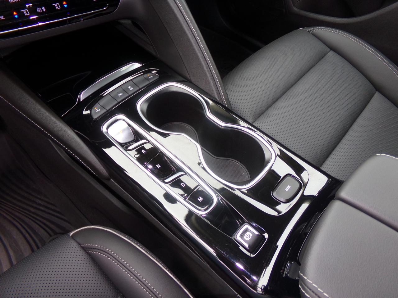 Buick Envision FWD 4dr Essence 2023