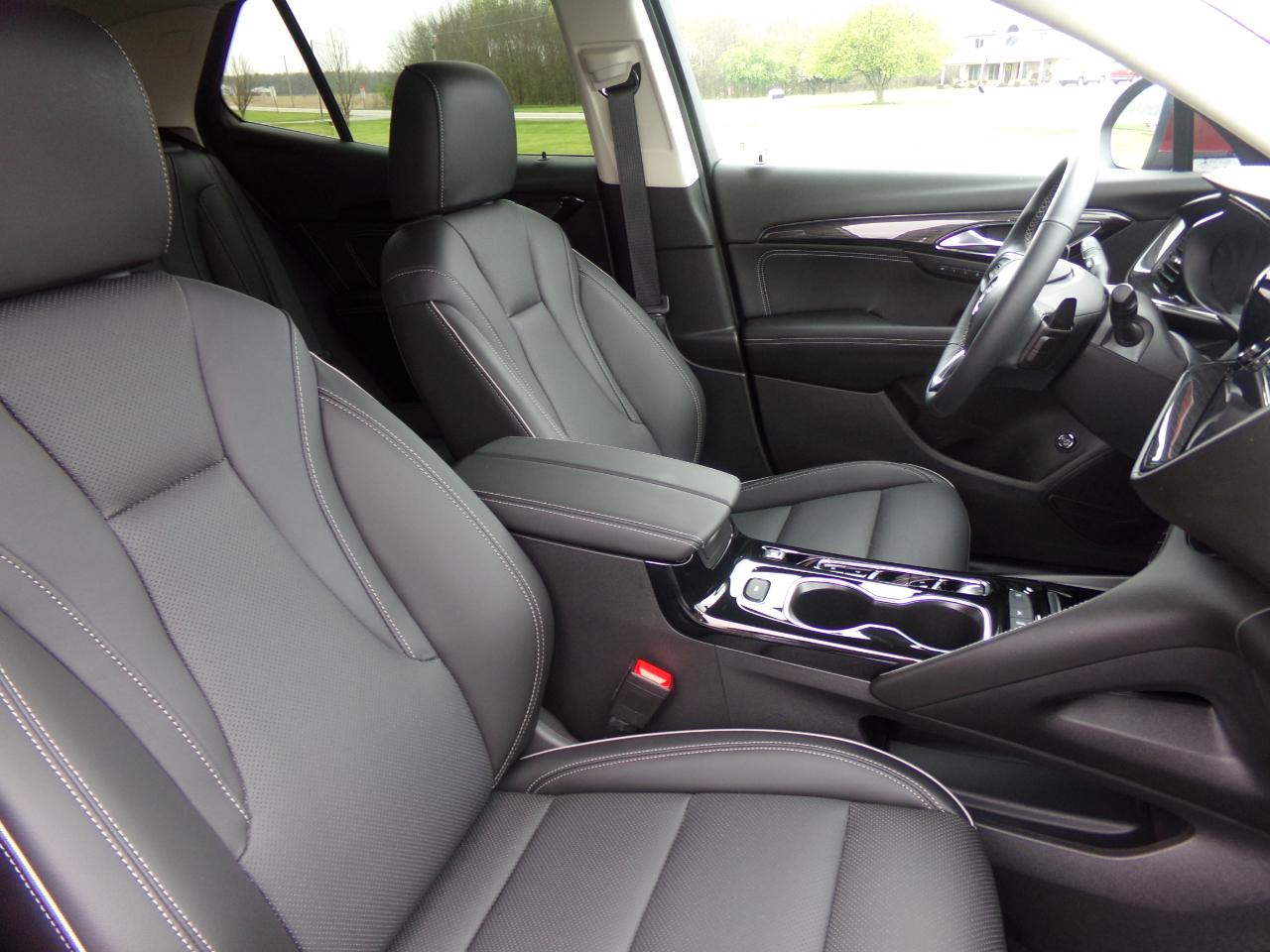 Buick Envision FWD 4dr Essence 2023