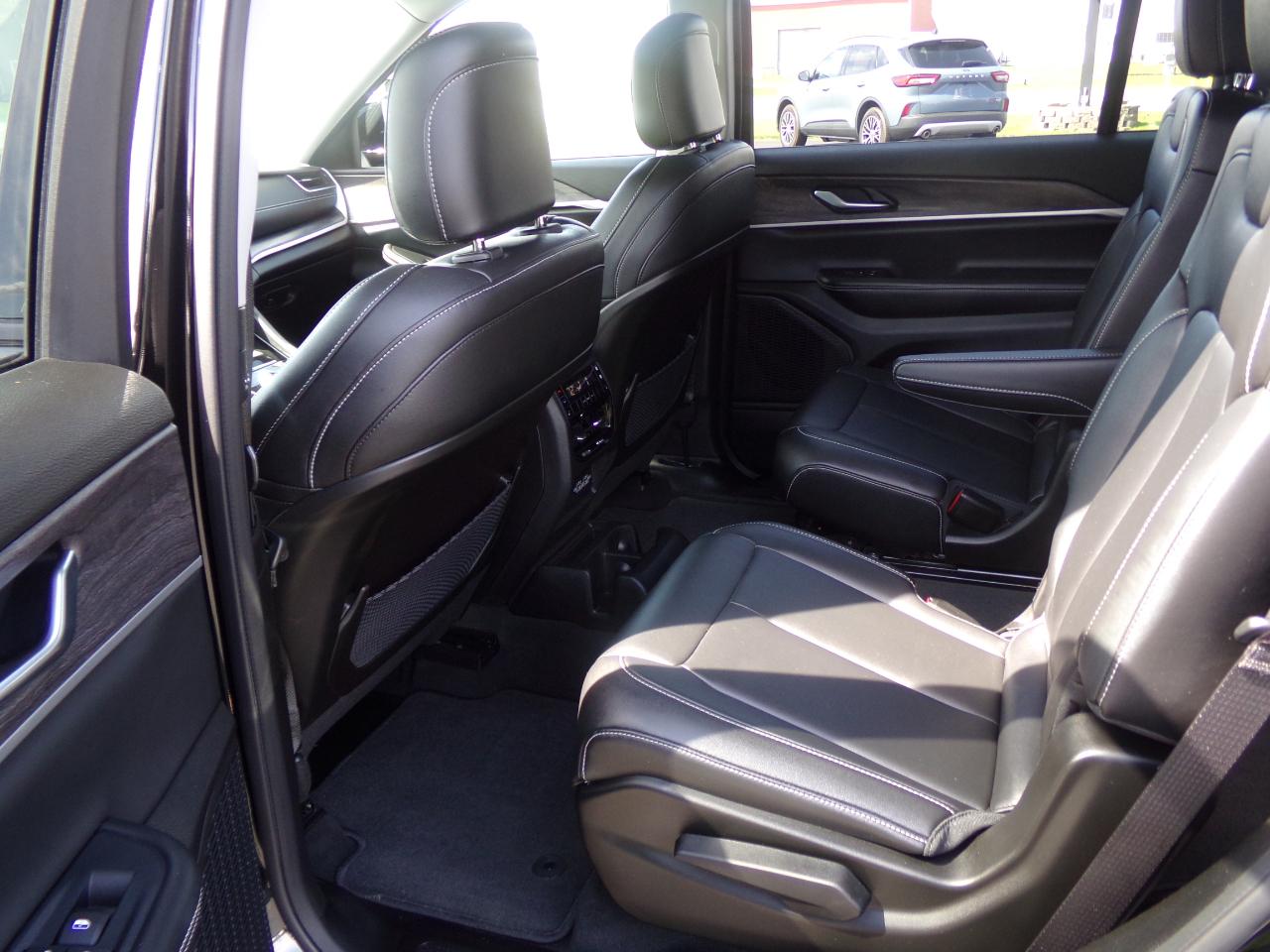 Jeep Grand Cherokee L Limited 4x4 2023