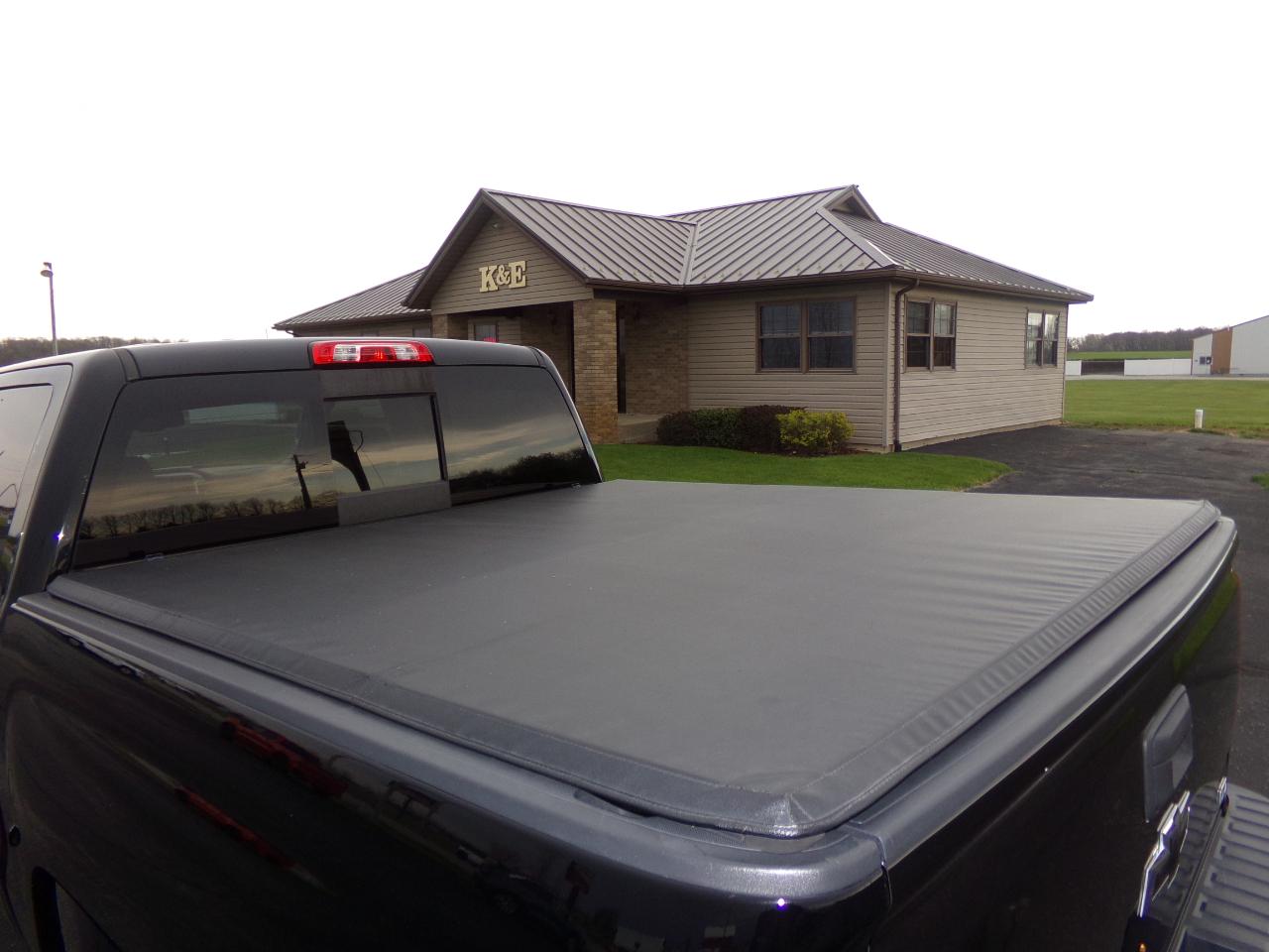 Chevrolet Silverado 1500 4WD Crew Cab 143.5" LTZ w/2LZ 2017