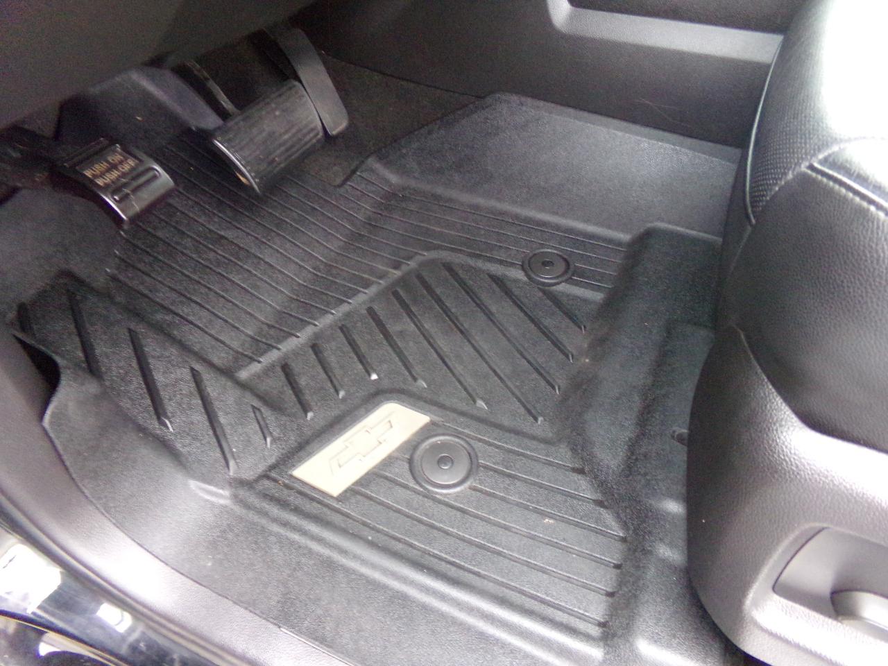 Chevrolet Silverado 1500 4WD Crew Cab 143.5" LTZ w/2LZ 2017