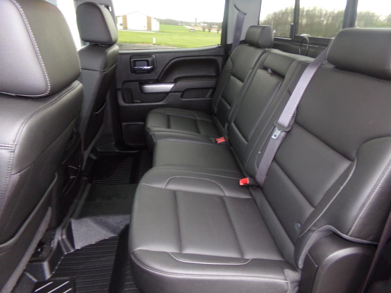 Chevrolet Silverado 1500 4WD Crew Cab 143.5" LTZ w/2LZ 2017