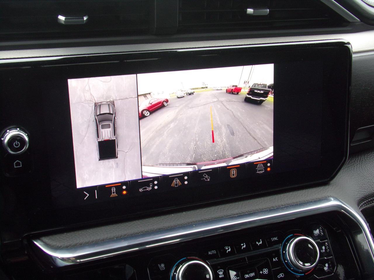 GMC Sierra 1500 4WD Crew Cab 147" Denali 2024