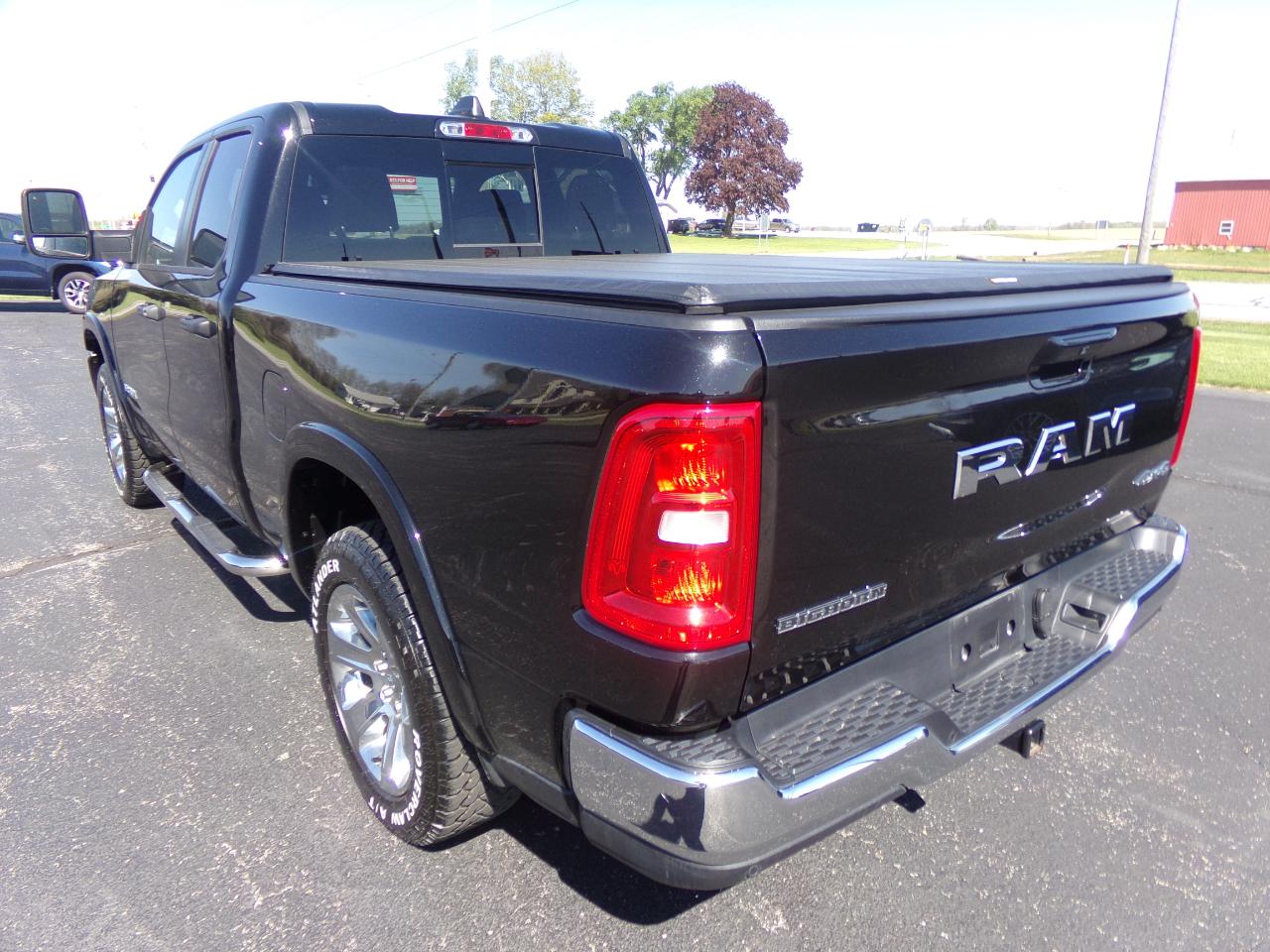 RAM 1500 Big Horn 4x4 Quad Cab 6'4" Box 2025
