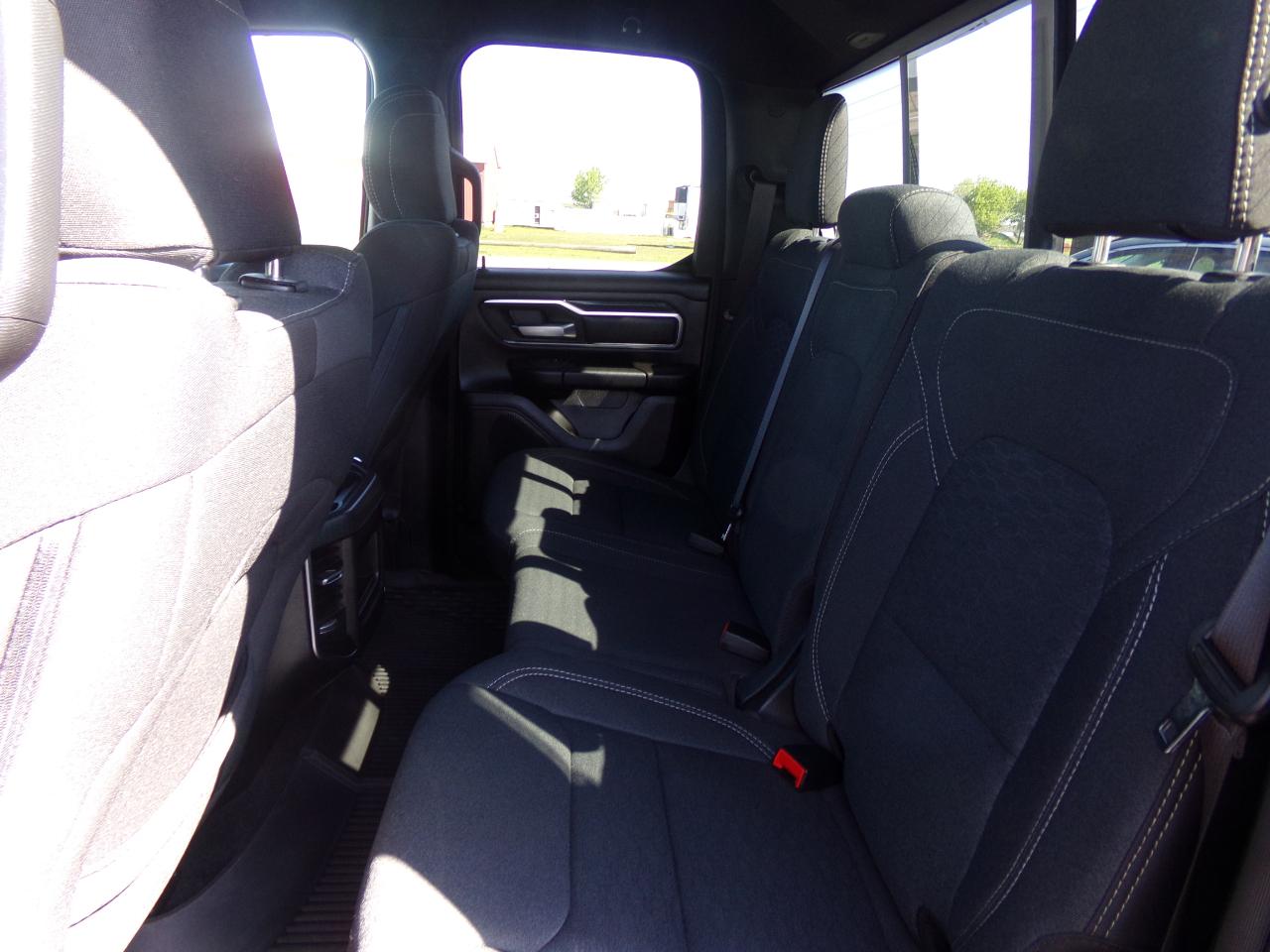 RAM 1500 Big Horn 4x4 Quad Cab 6'4" Box 2025