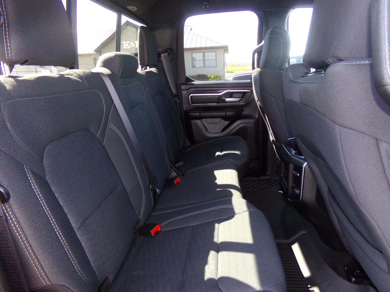 RAM 1500 Big Horn 4x4 Quad Cab 6'4" Box 2025