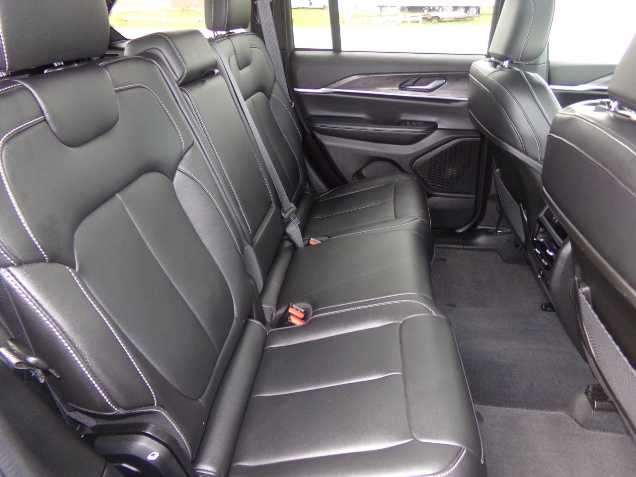 Jeep Grand Cherokee Limited 4x4 2024