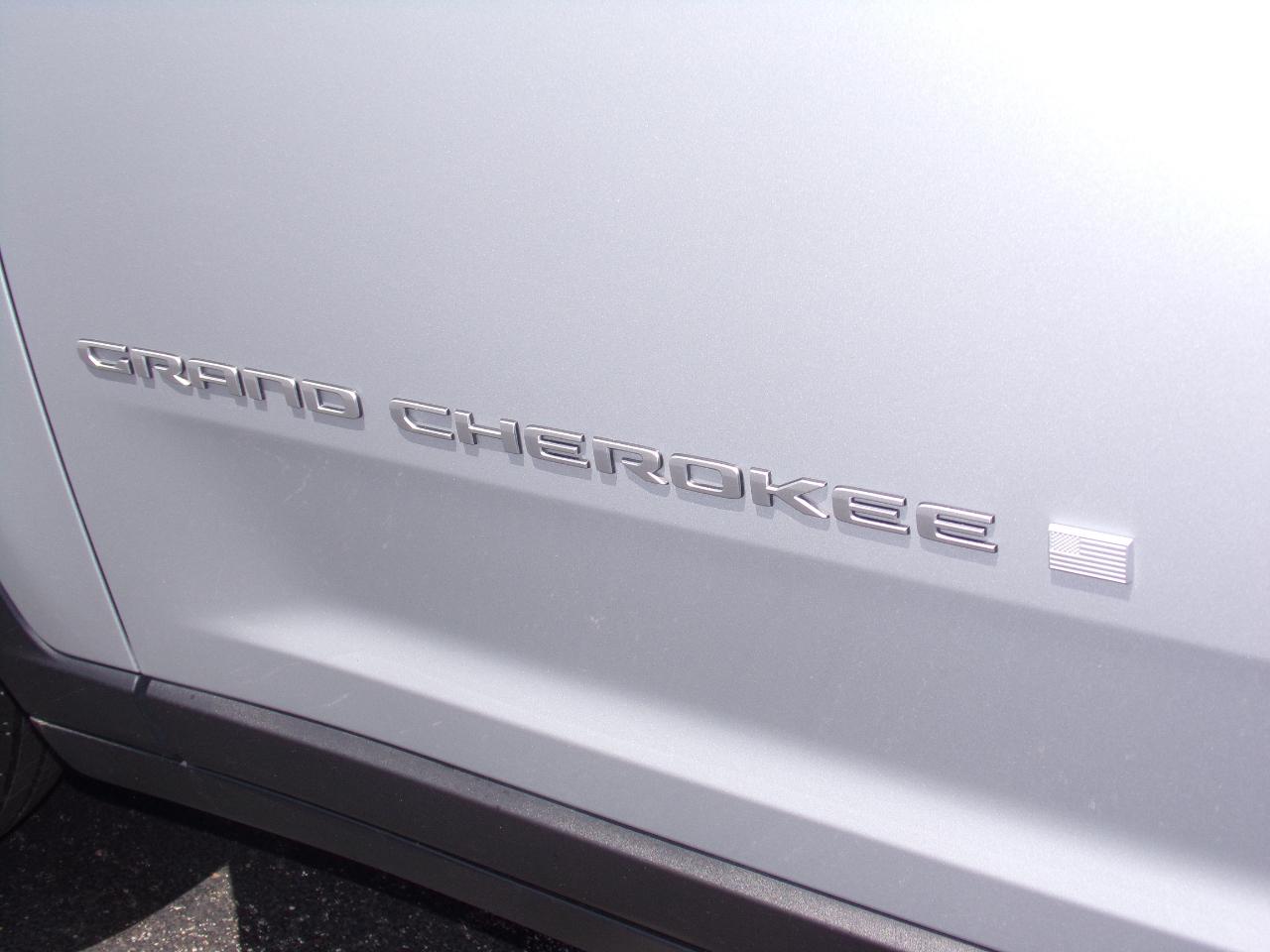 Jeep Grand Cherokee Limited 4x4 2024