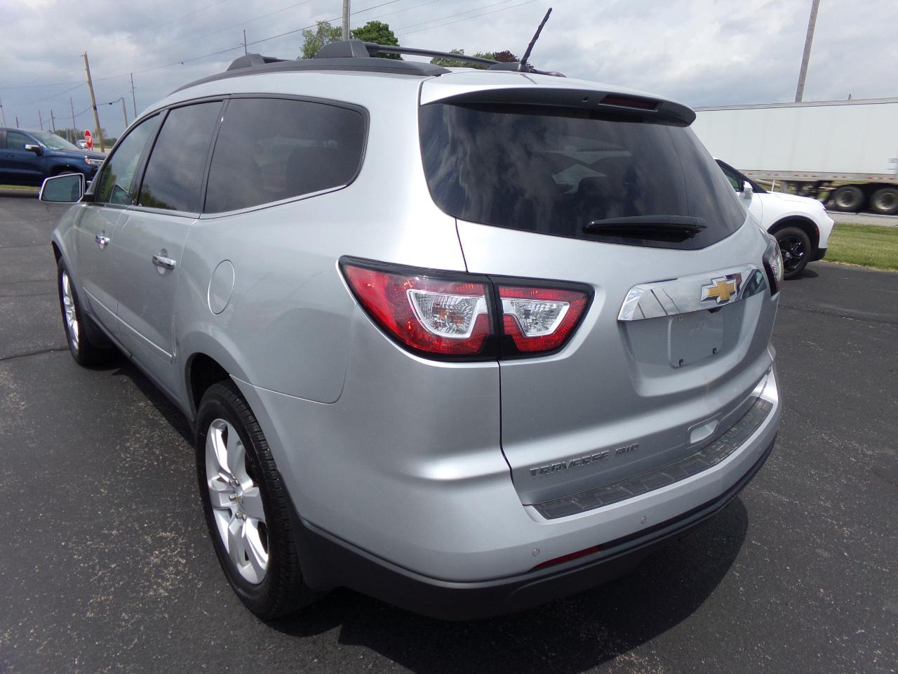 Chevrolet Traverse AWD 4dr LT w/1LT 2017