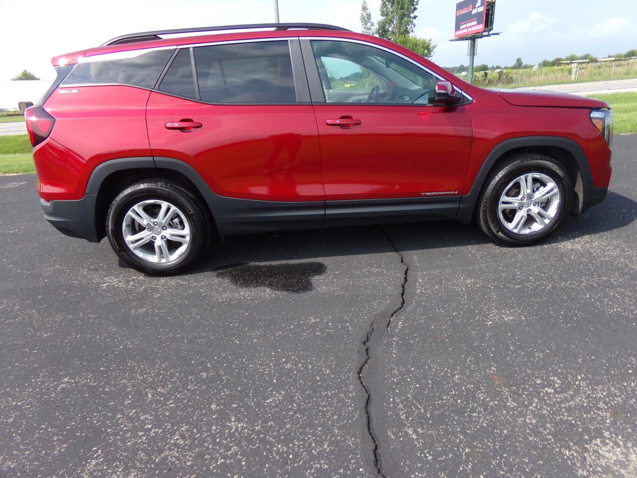 GMC Terrain FWD 4dr SLE 2024