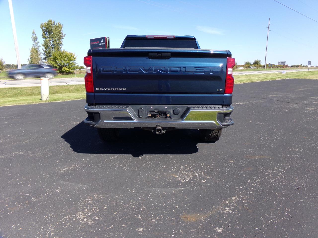 Chevrolet Silverado 1500 4WD Crew Cab 147" LT w/1LT 2021