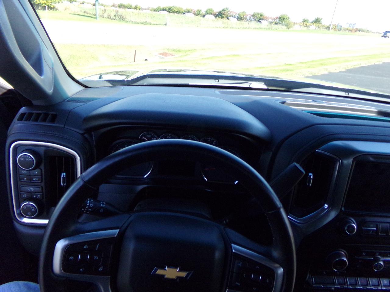 Chevrolet Silverado 1500 4WD Crew Cab 147" LT w/1LT 2021