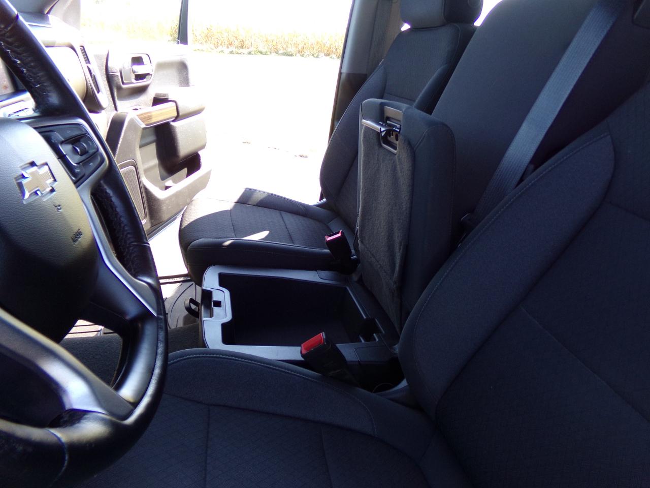 Chevrolet Silverado 1500 4WD Crew Cab 147" LT w/1LT 2021