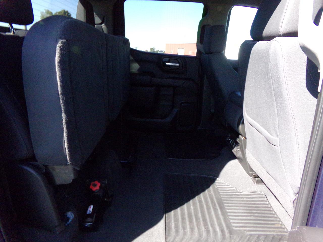 Chevrolet Silverado 1500 4WD Crew Cab 147" LT w/1LT 2021
