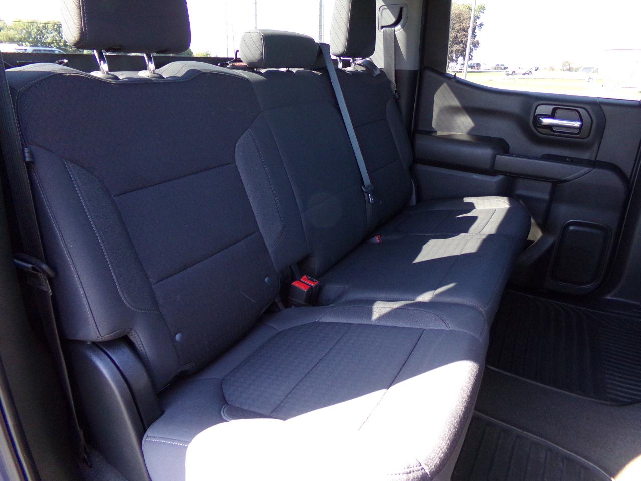 Chevrolet Silverado 1500 4WD Crew Cab 147" LT w/1LT 2021