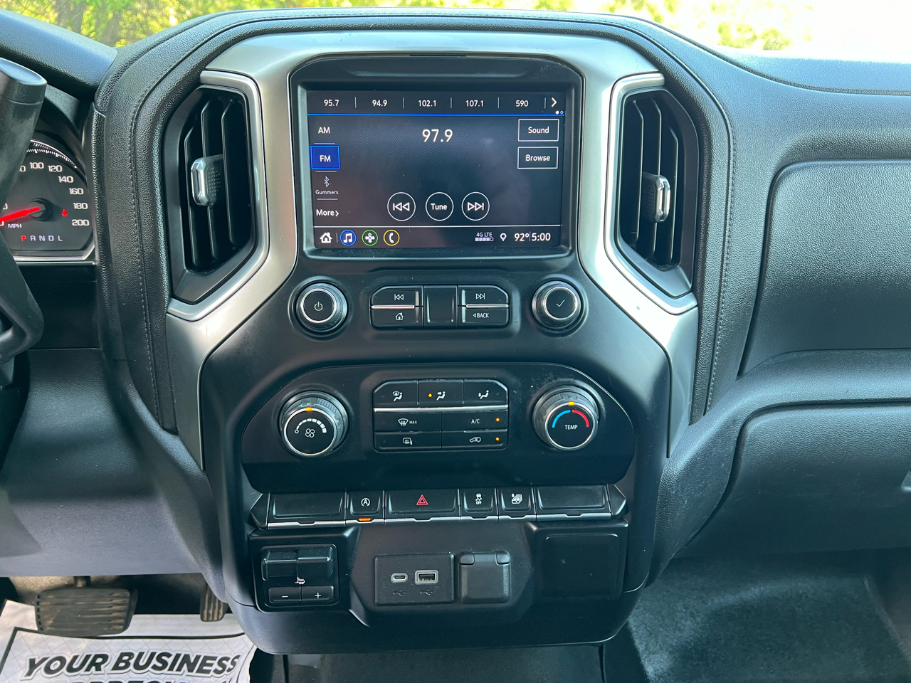 Chevrolet Silverado 1500 4WD Crew Cab 147" LT 2019