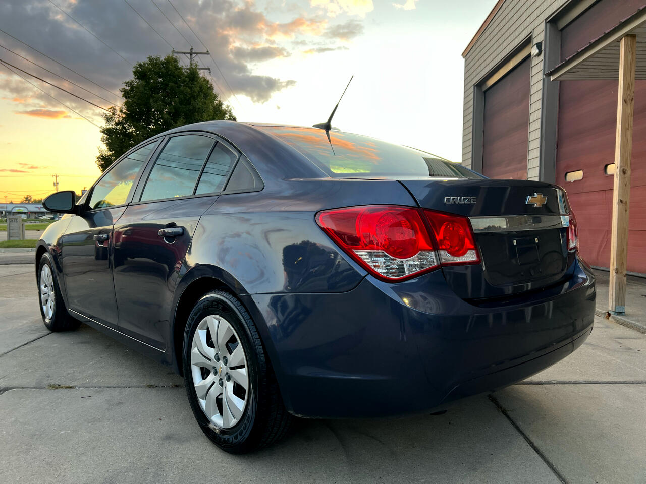 Chevrolet Cruze 4dr Sdn Auto LS 2014 Chevrolet Cruze 4dr Sdn Auto LS 2014