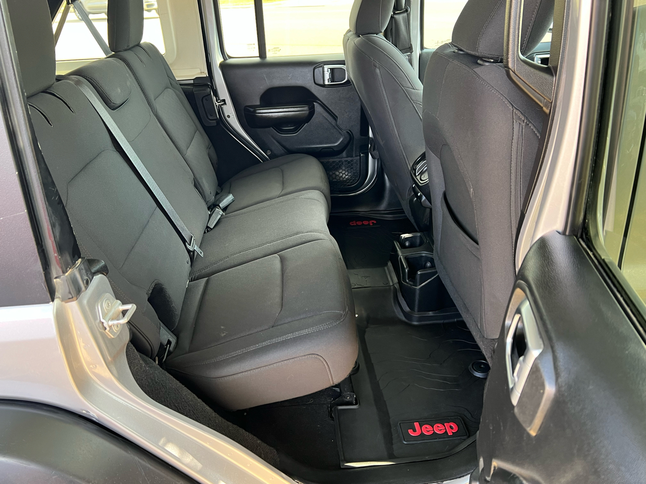 Jeep Wrangler Unlimited Sport S 4x4 2018 Jeep Wrangler Unlimited Sport S 4x4 2018