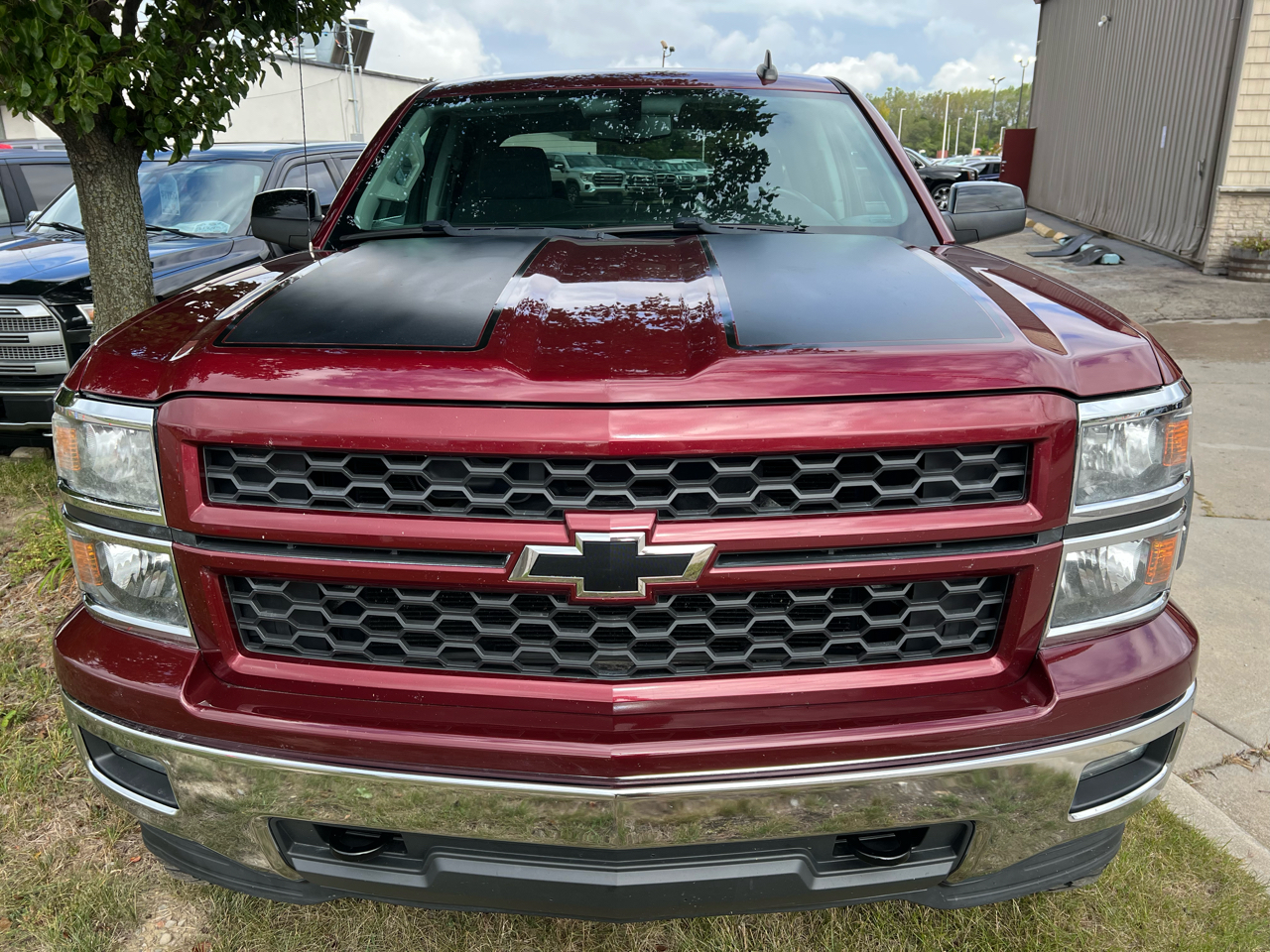 2015 Chevrolet Silverado LT photo 5