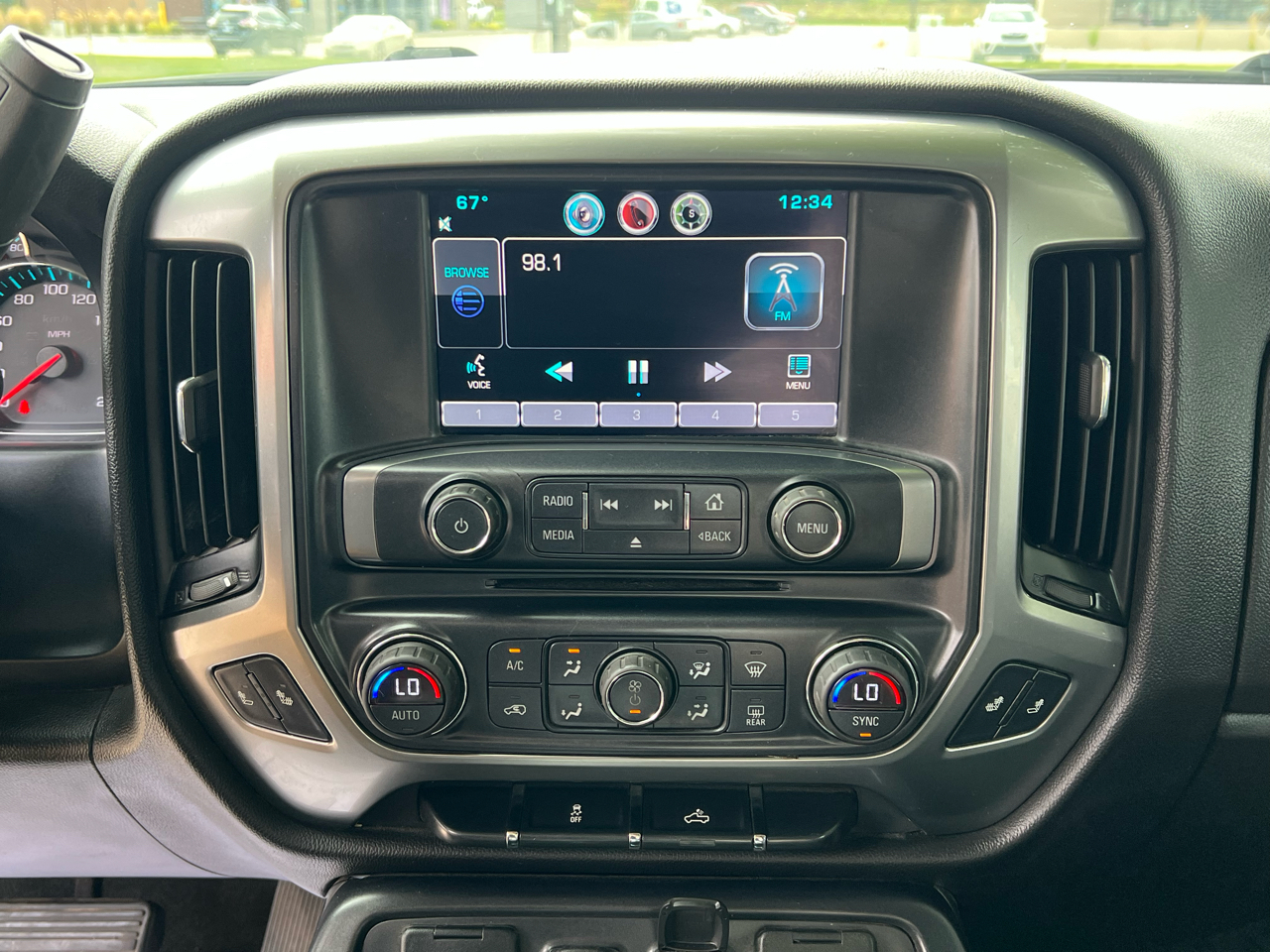 2015 Chevrolet Silverado LT photo 14
