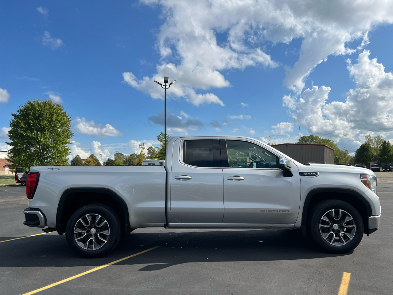 2019 Gmc Sierra SLE photo 6
