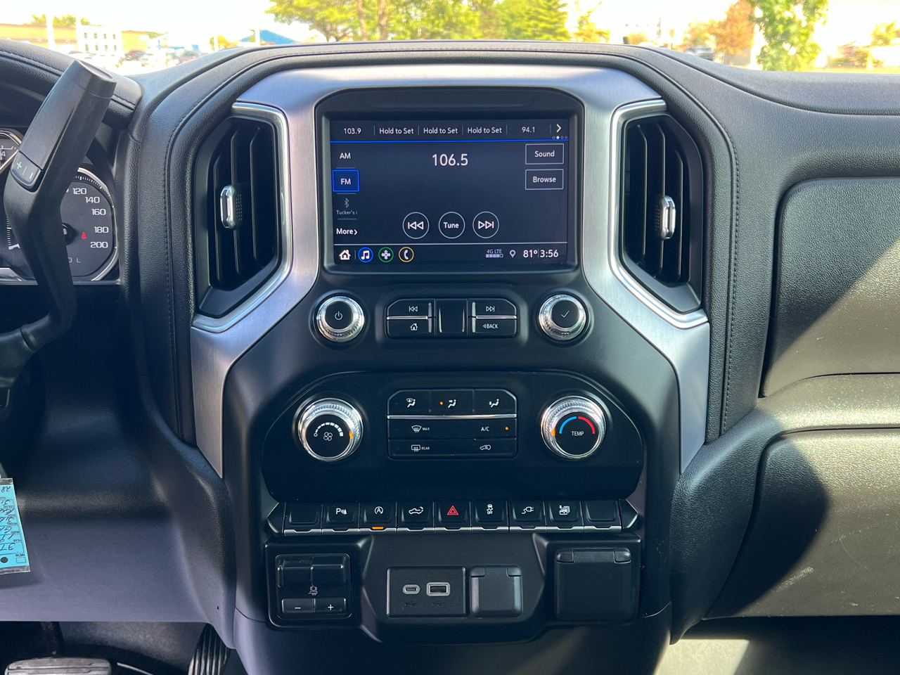 2019 Gmc Sierra SLE photo 16