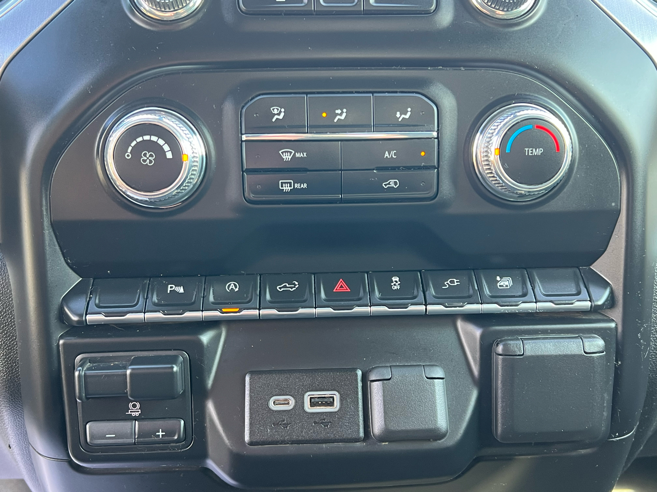 2019 Gmc Sierra SLE photo 17