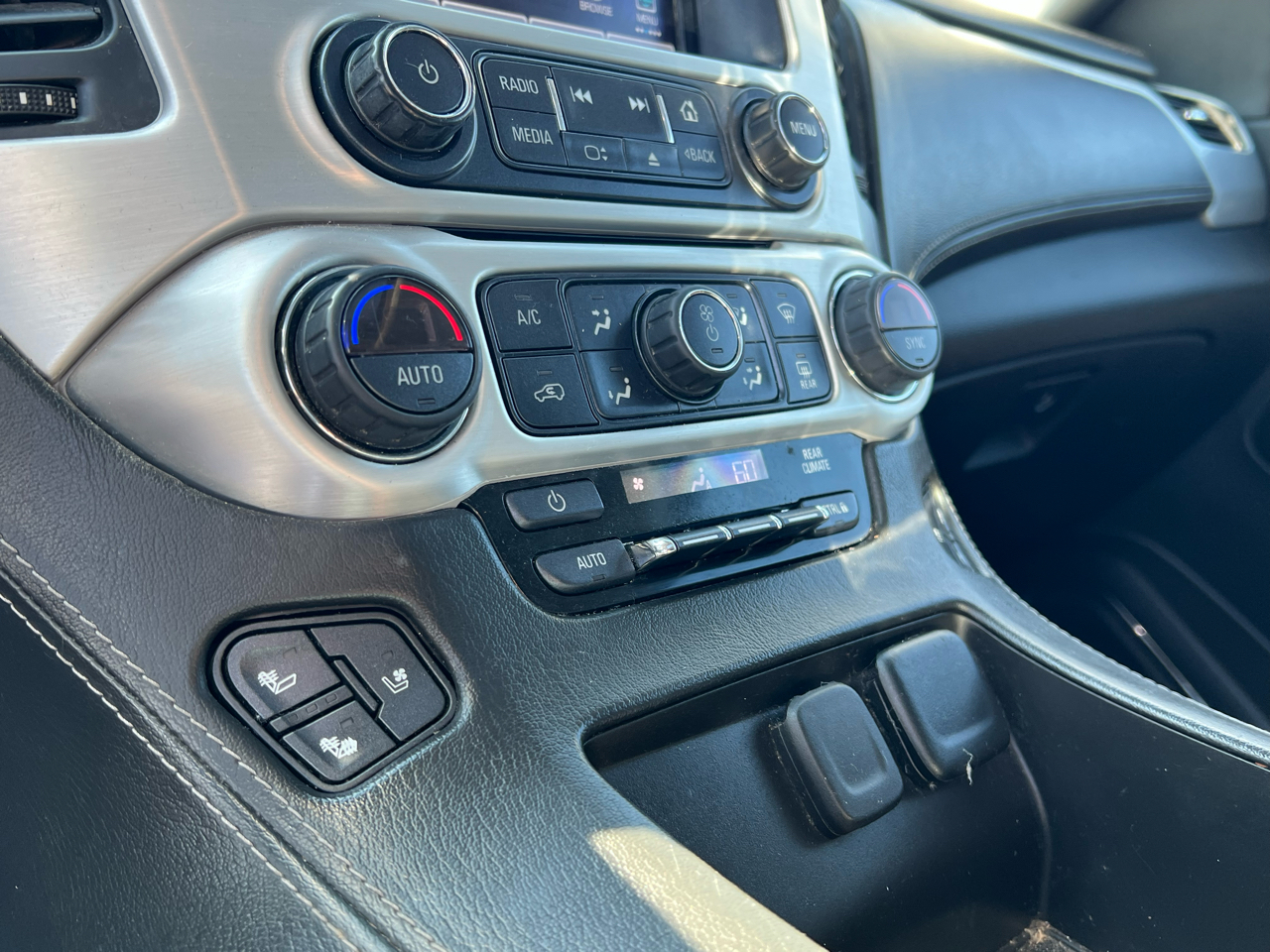 2018 Gmc Yukon SLT photo 19