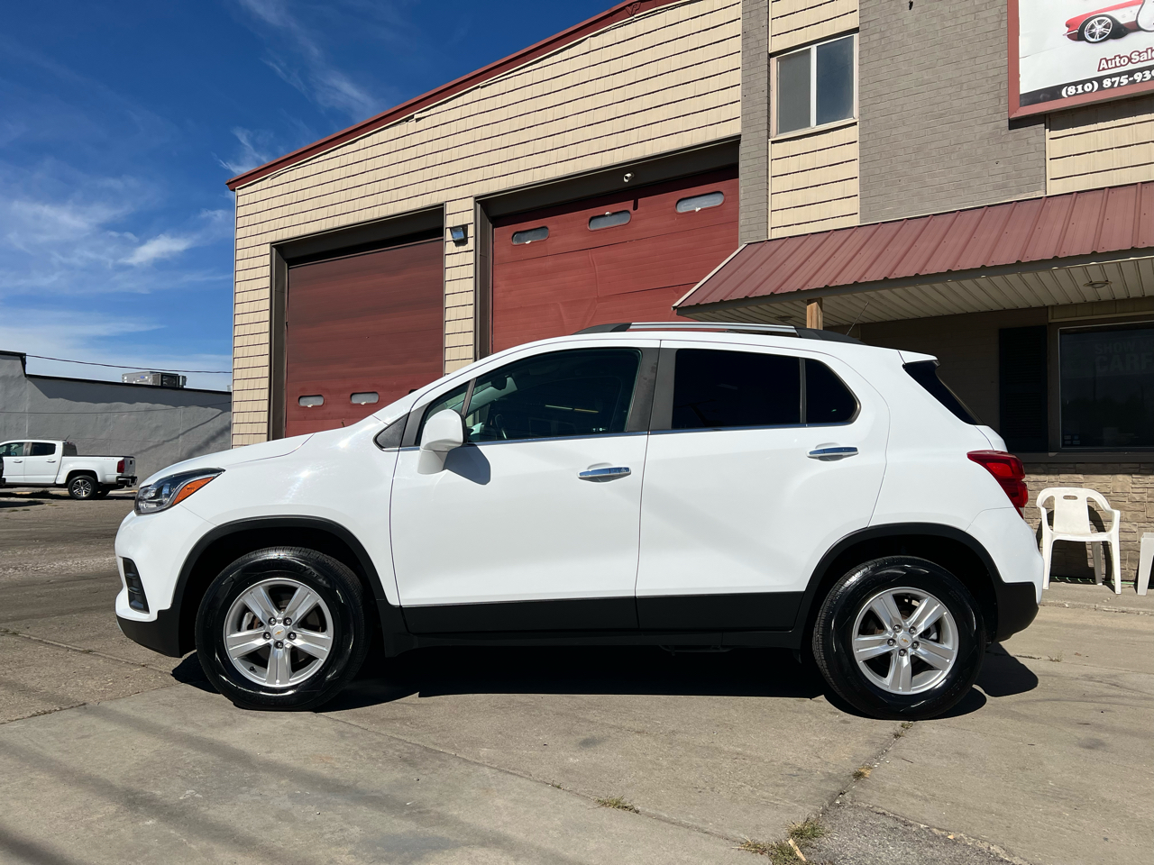2018 Chevrolet Trax LT photo 3