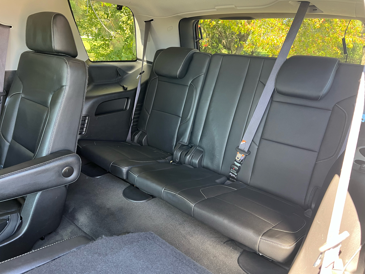 2015 Gmc Yukon SLT photo 4