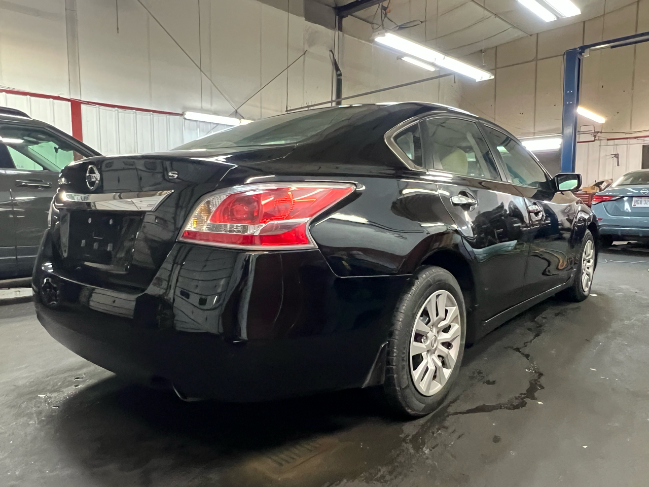 Nissan Altima 4dr Sdn I4 2.5 S 2015 Nissan Altima 4dr Sdn I4 2.5 S 2015