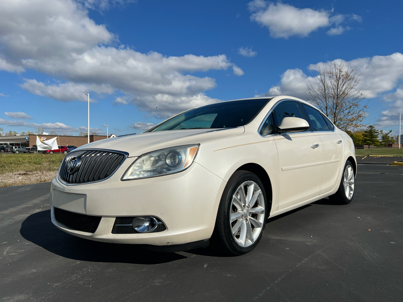 2012 Buick Verano 4dr Sdn Leather Group