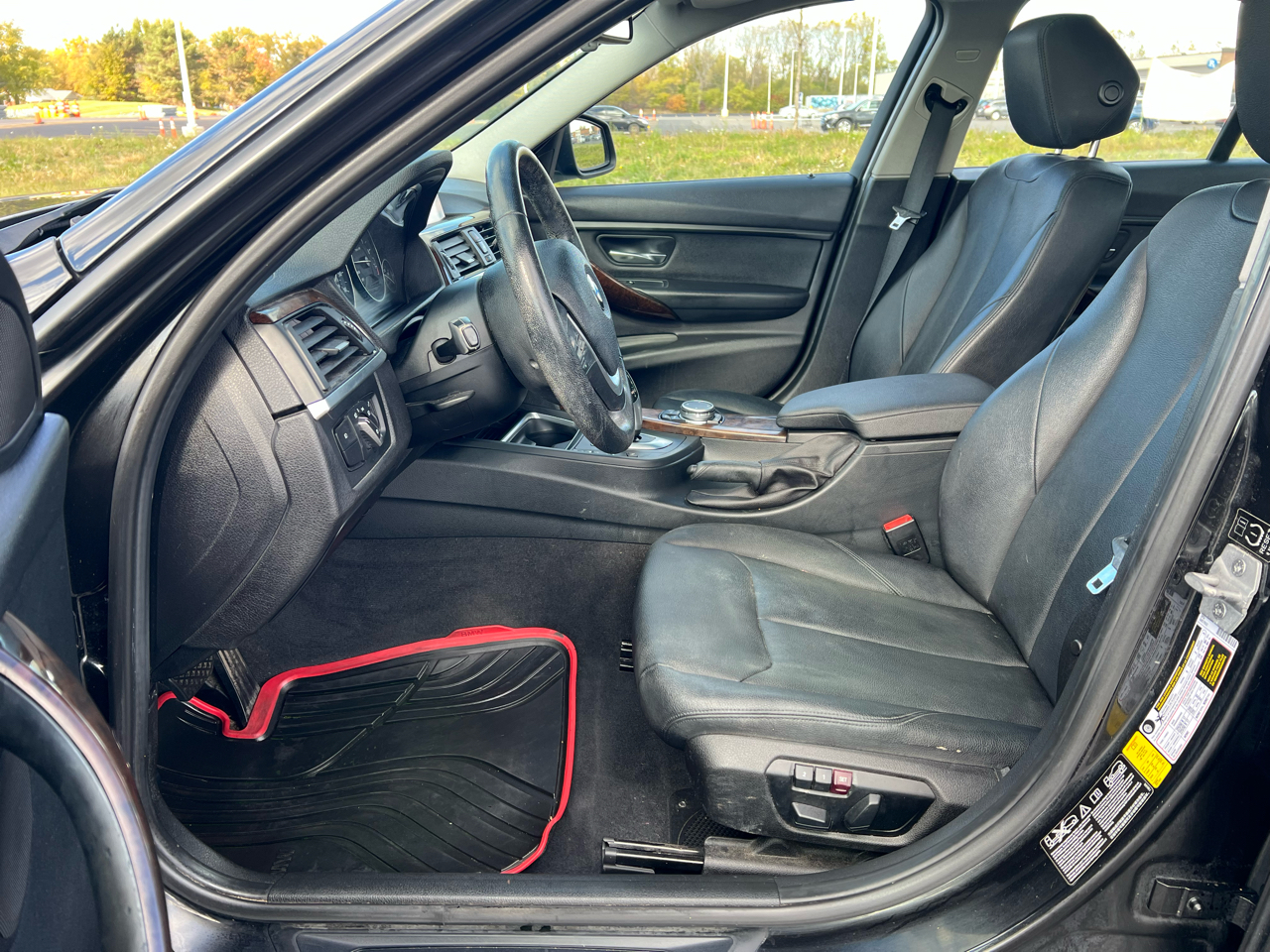 BMW 3 Series 4dr Sdn 328i xDrive AWD SULEV South Africa 2015 BMW 3 Series 4dr Sdn 328i xDrive AWD SULEV South Africa 2015