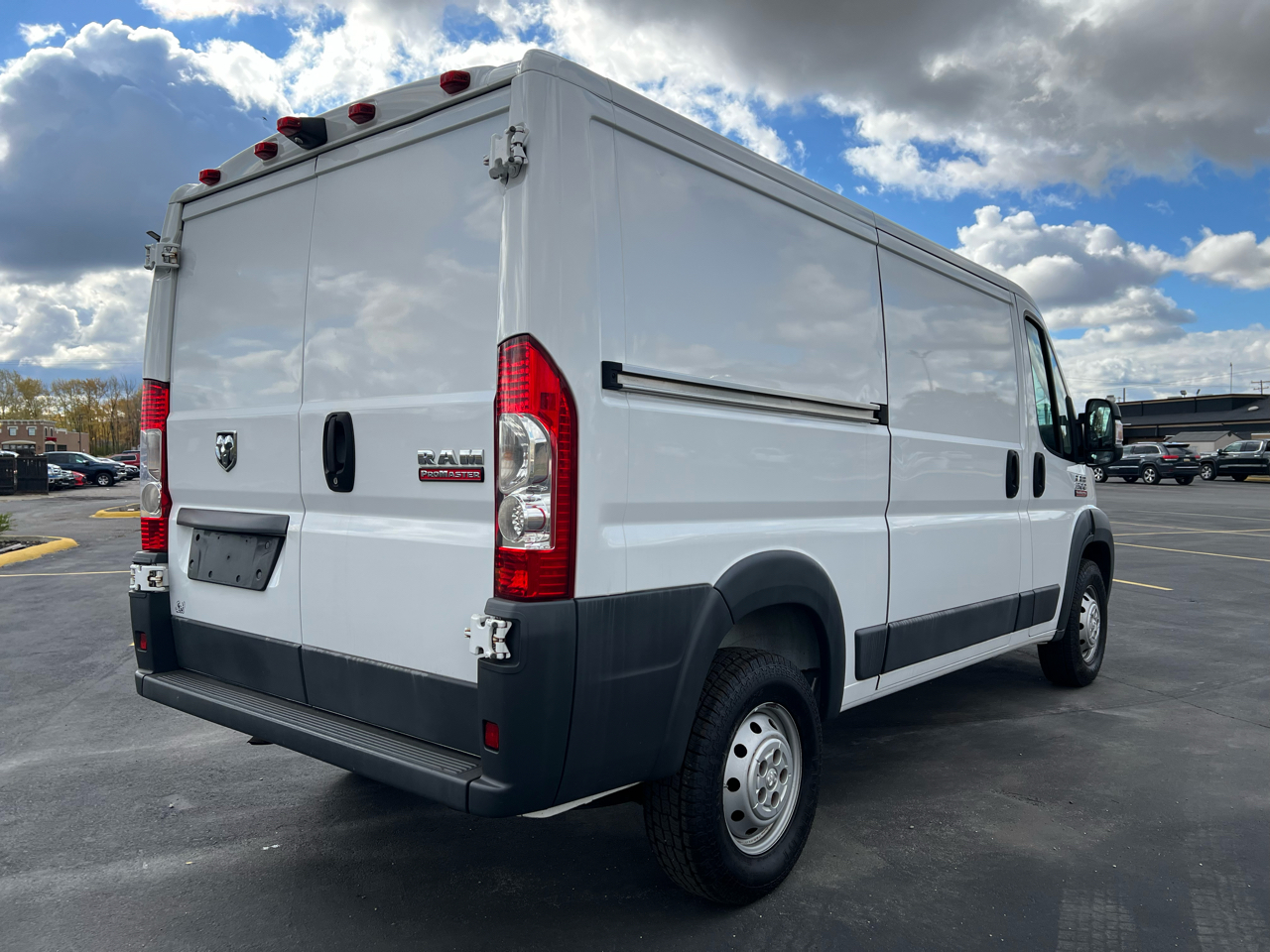 RAM ProMaster Cargo Van 1500 Low Roof 136" WB 2016 RAM ProMaster Cargo Van 1500 Low Roof 136" WB 2016