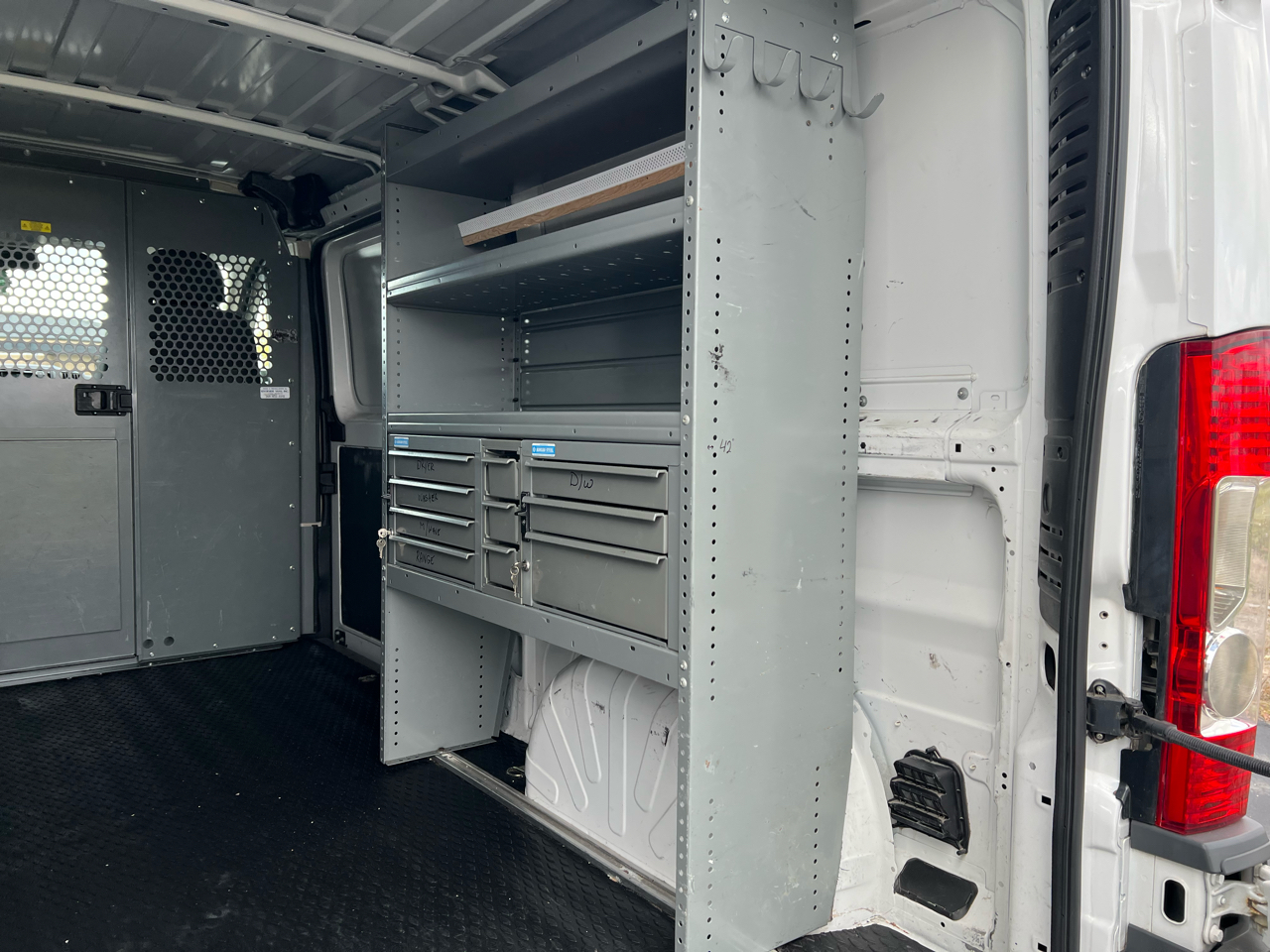 RAM ProMaster Cargo Van 1500 Low Roof 136" WB 2016 RAM ProMaster Cargo Van 1500 Low Roof 136" WB 2016