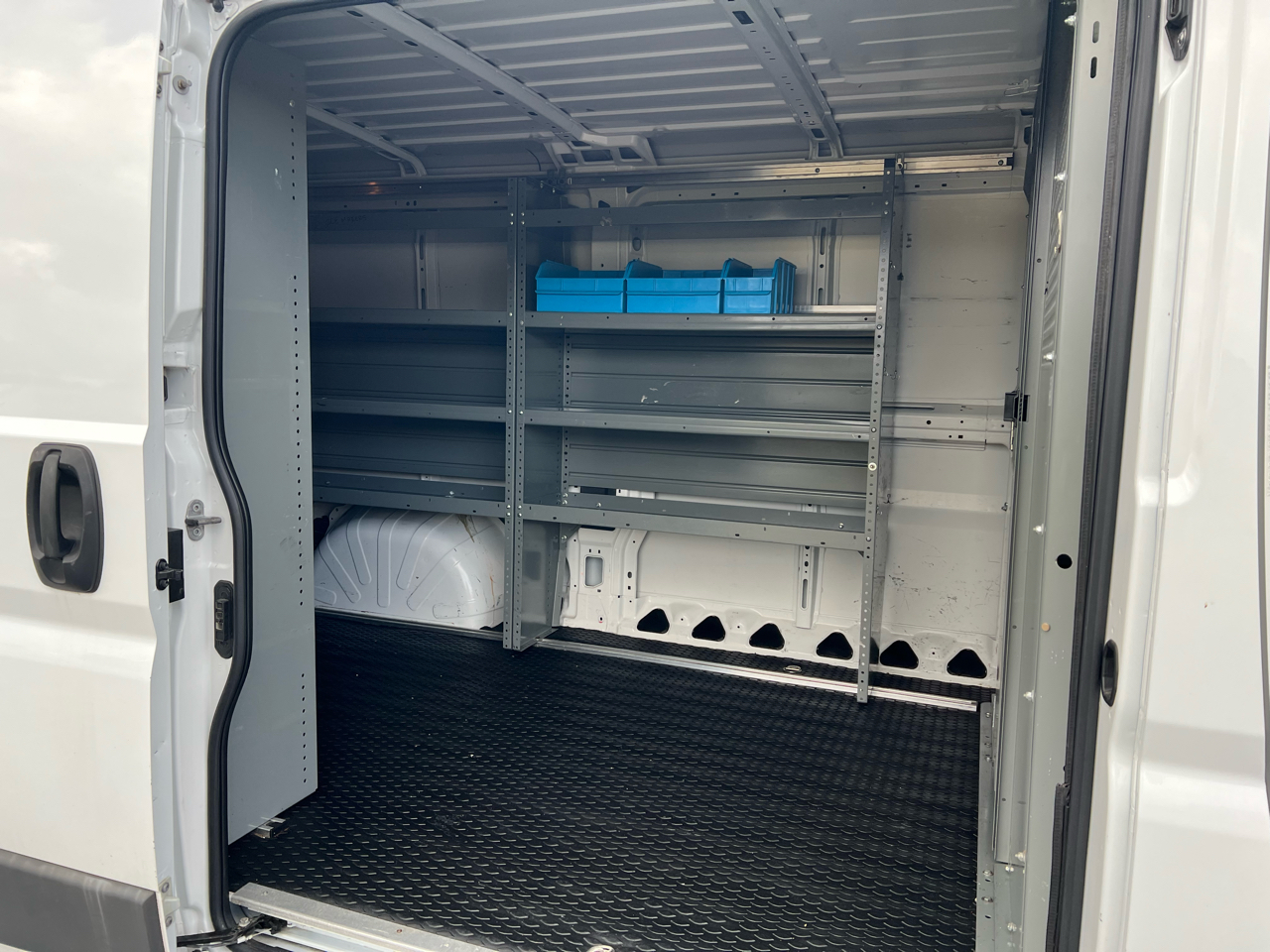 RAM ProMaster Cargo Van 1500 Low Roof 136" WB 2016 RAM ProMaster Cargo Van 1500 Low Roof 136" WB 2016