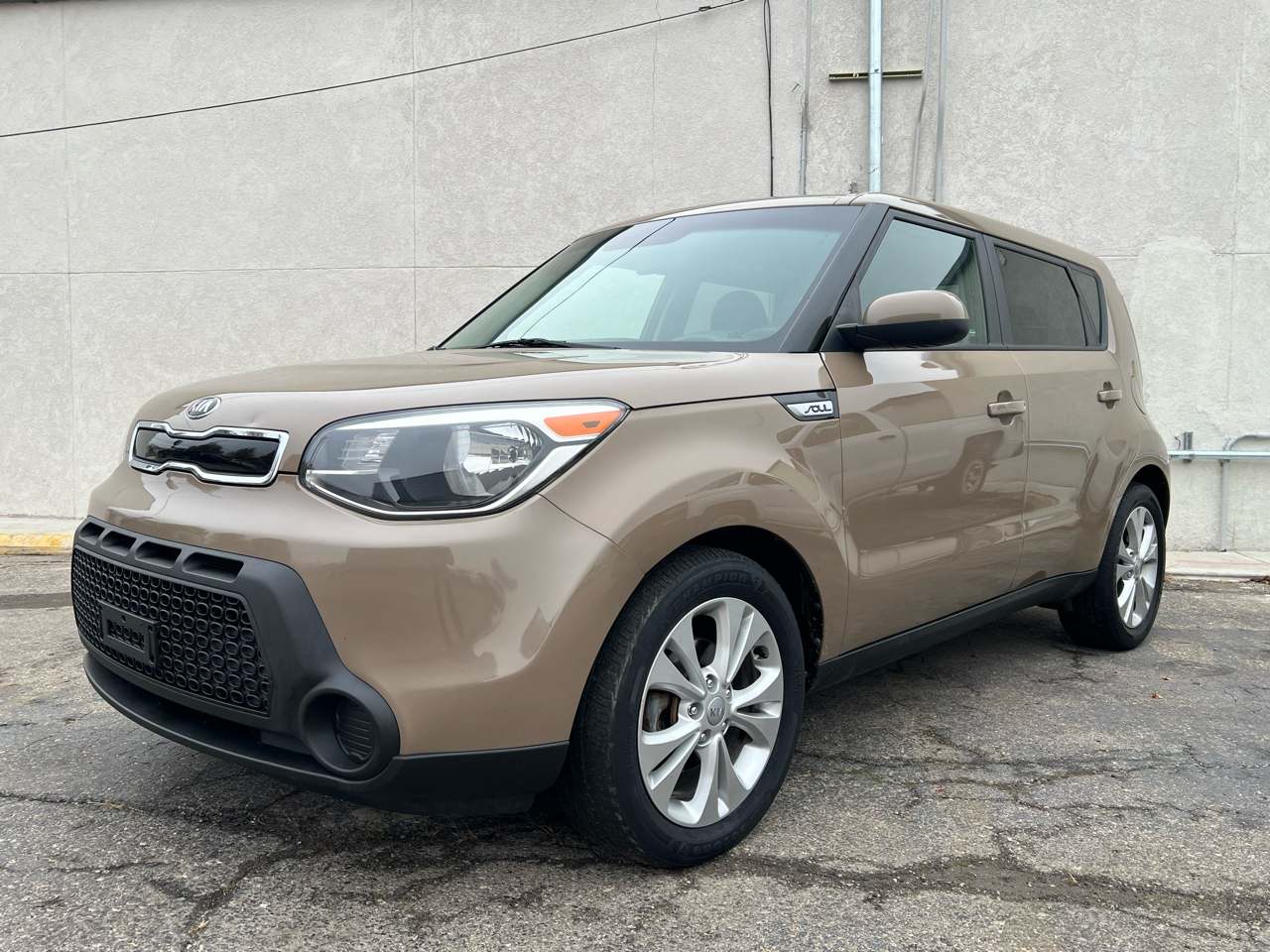 2015 Kia Soul 5dr Wgn Auto +