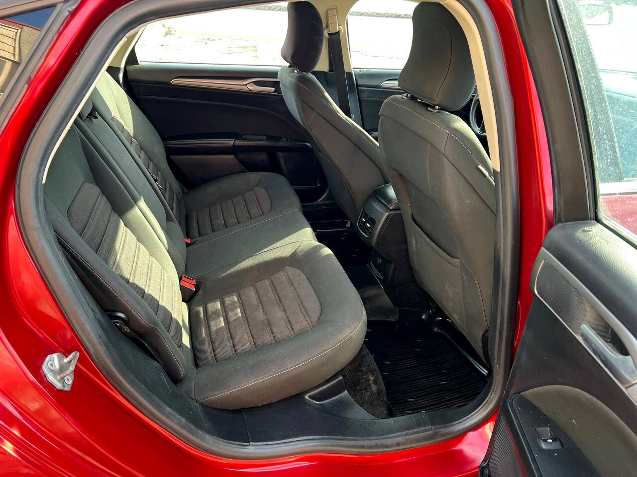 Ford Fusion SE FWD 2018