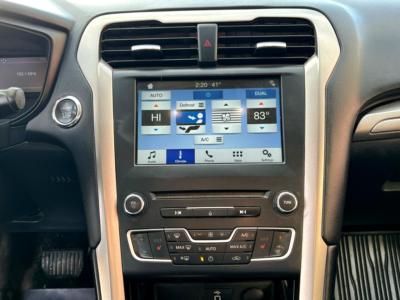 Ford Fusion SE FWD 2018