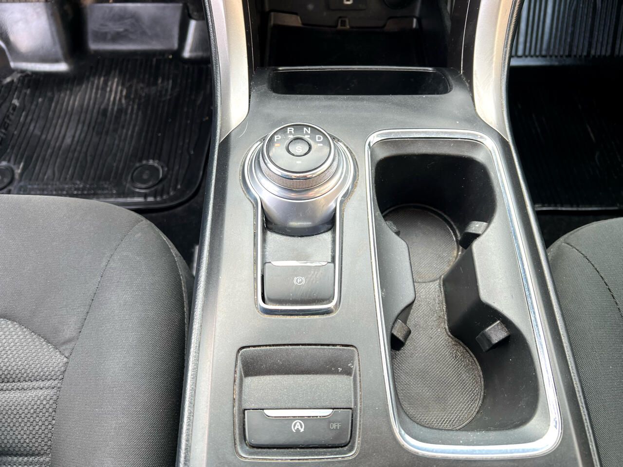 Ford Fusion SE FWD 2018