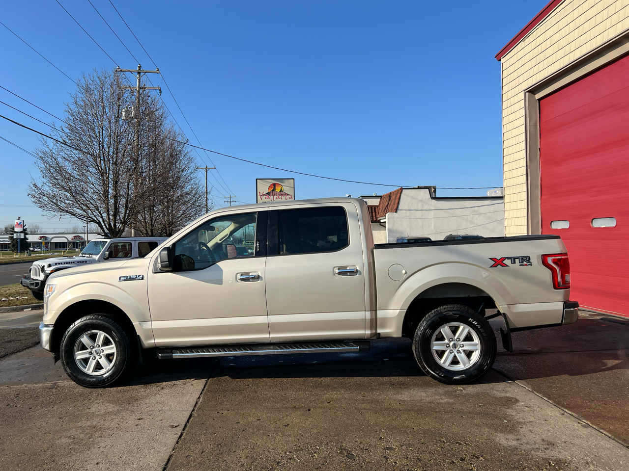 Ford F-150 XLT SuperCrew 6.5-ft. Bed 4WD 2017