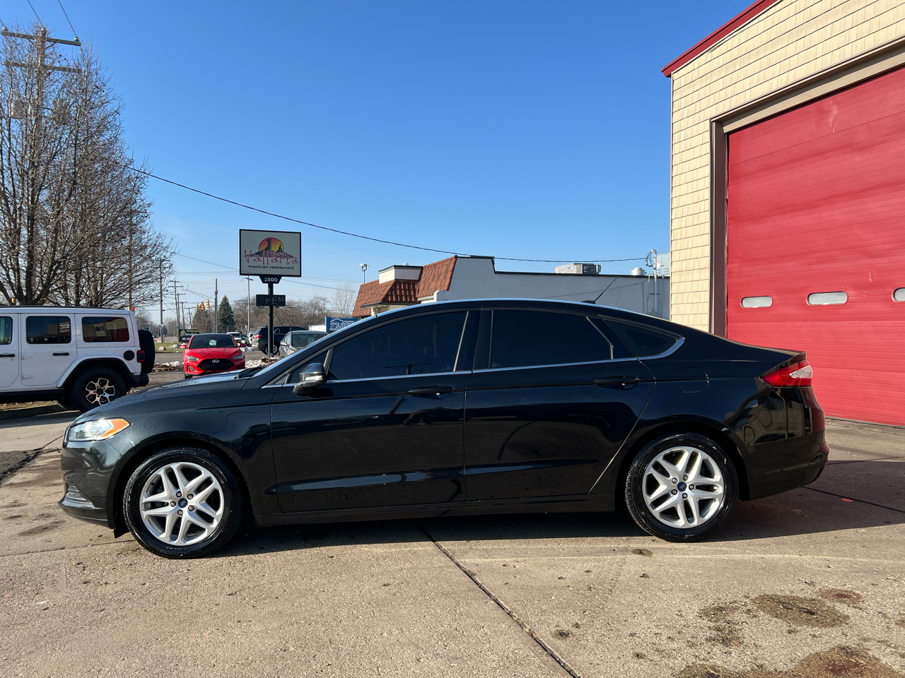 Ford Fusion 4dr Sdn SE FWD 2014