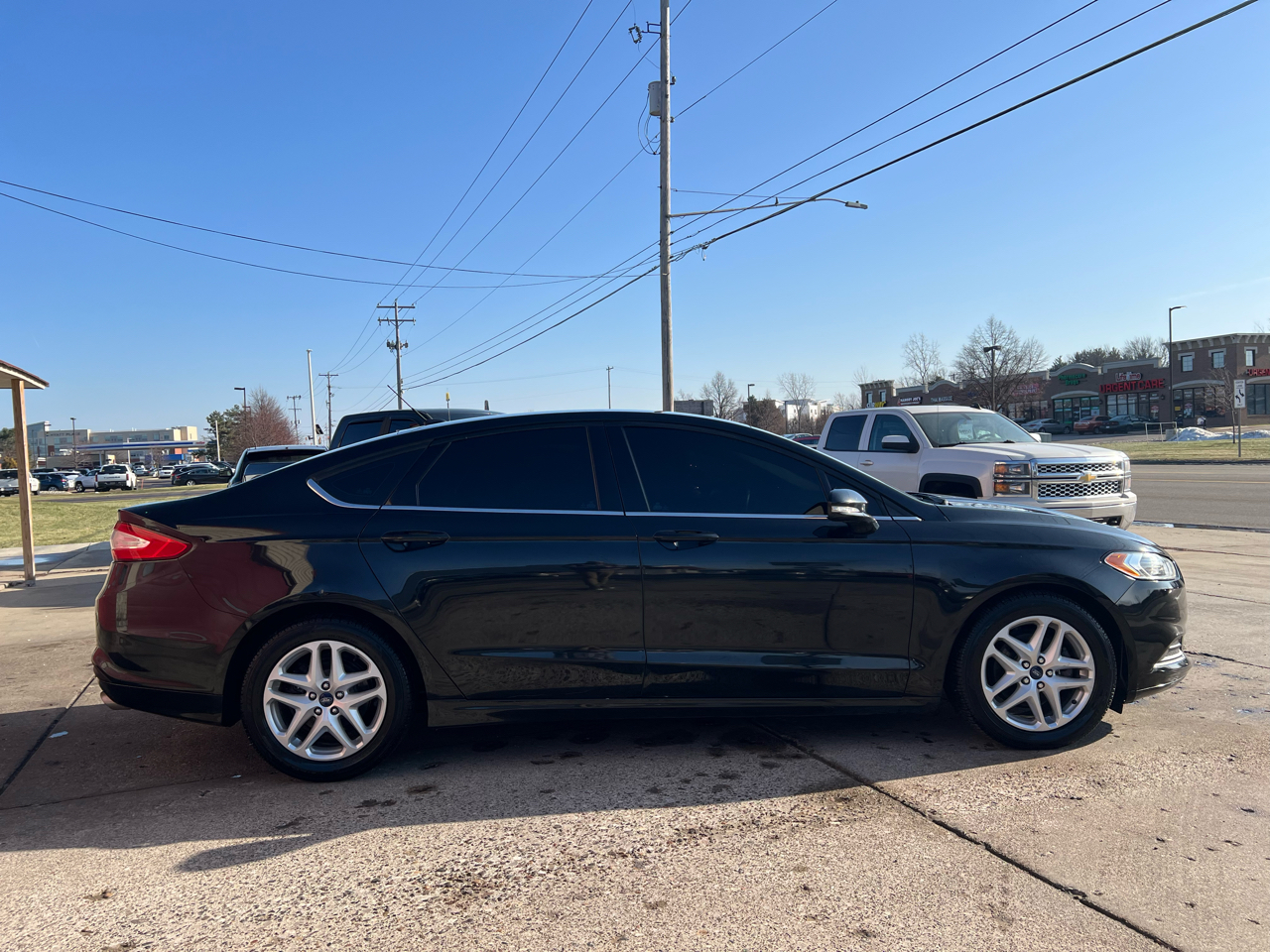 Ford Fusion 4dr Sdn SE FWD 2014