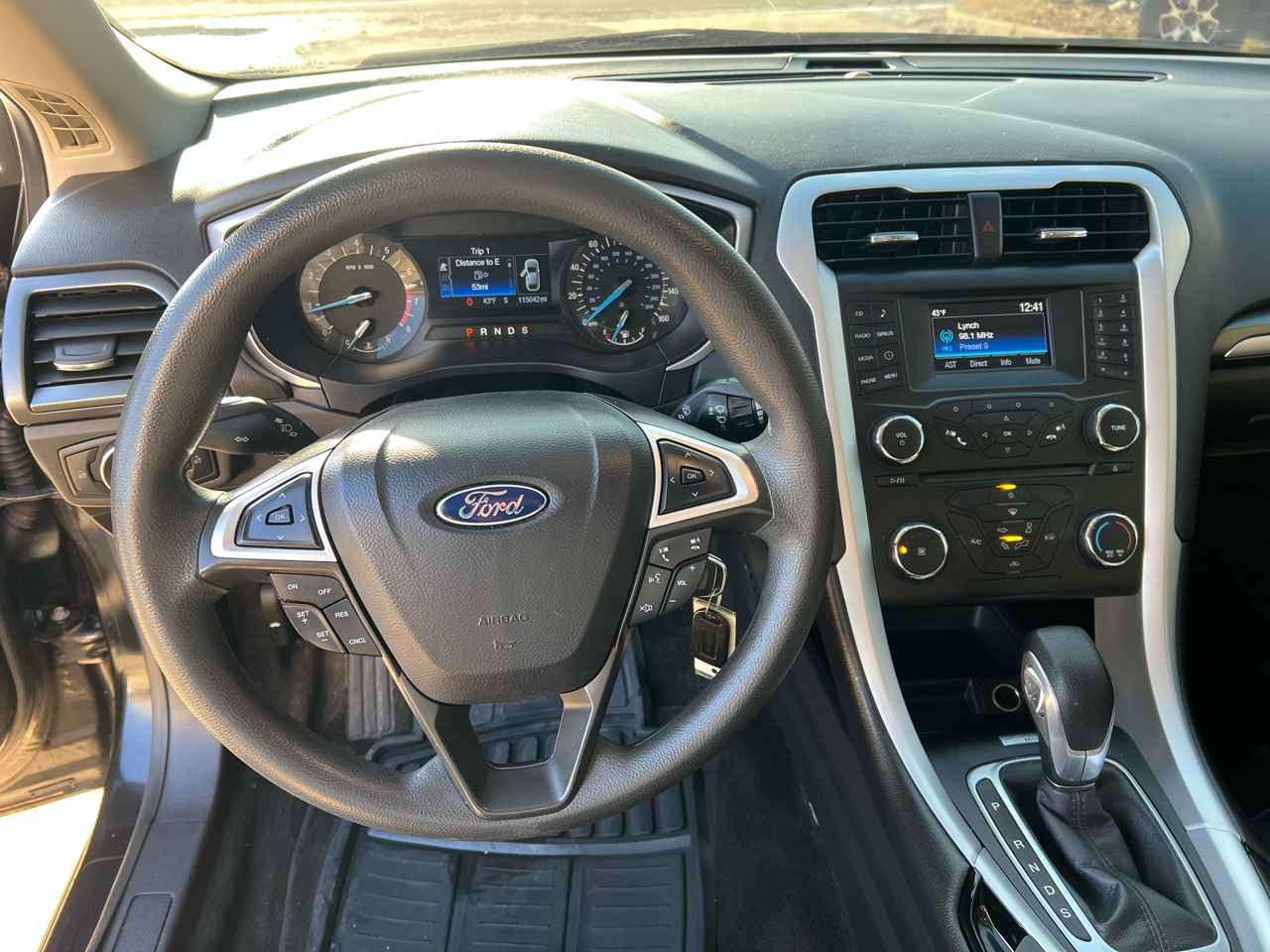 Ford Fusion 4dr Sdn SE FWD 2014