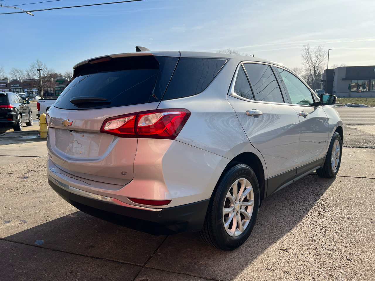Chevrolet Equinox FWD 4dr LT w/1LT 2018