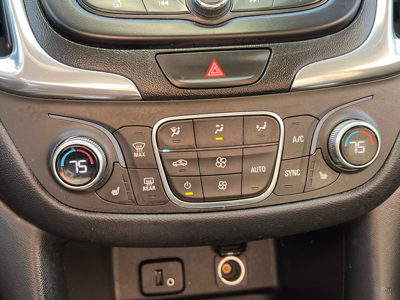 Chevrolet Equinox FWD 4dr LT w/1LT 2018