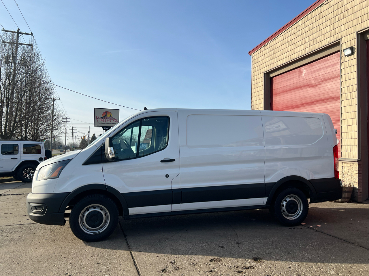 Ford Transit Cargo Van T-150 130" Low Rf 8670 GVWR RWD 2020