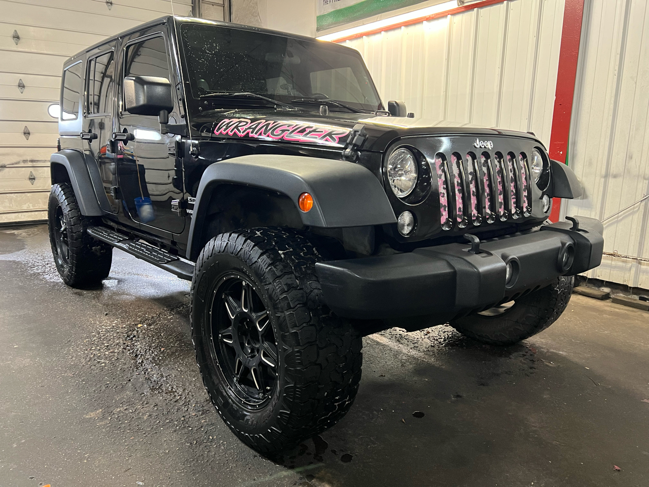 2014 Jeep Wrangler Unlimited 4WD 4dr Sport