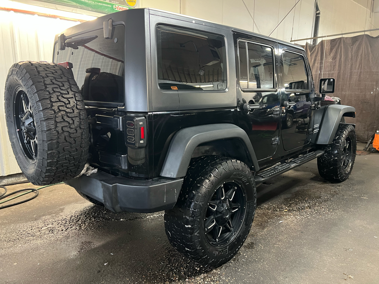 Jeep Wrangler Unlimited 4WD 4dr Sport 2014
